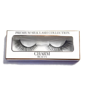 Charm beauty queen silk lashes in packaging