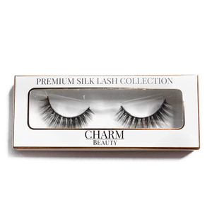 Charm beauty dreamer silk lashes in packaging